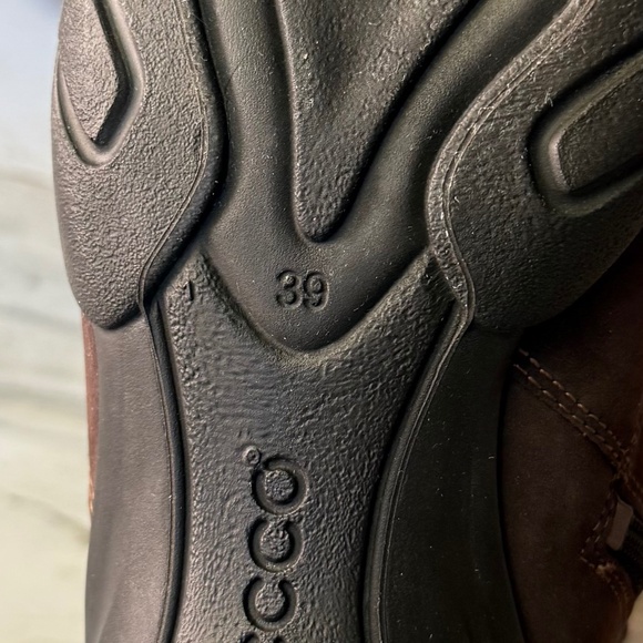 ECCO Brown Nubuck Leather Tall Riding Boot Gortex Waterproof Size 39 (8/8.5) - Picture 12 of 15